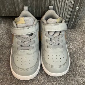Toddlers Nike shoes